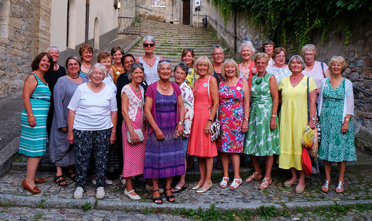 Ladies in Bellano